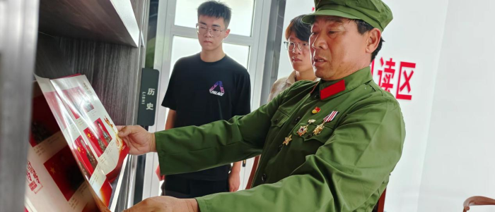 暑假社会实践 | 聆听老兵故事  传承英雄精神